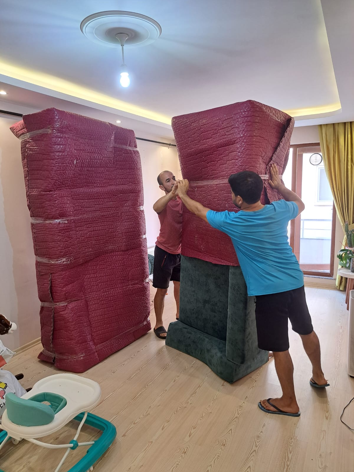 Mobilyalarınız Extra Garantili Çünkü Kendi Mobilya Atölyemiz Var